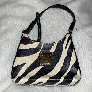 Dooney& Bourke no damage